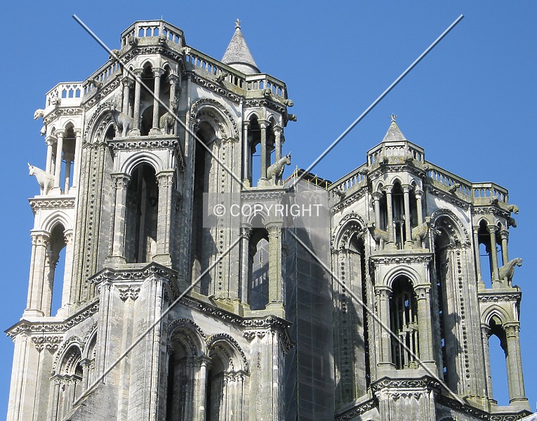 Photo 124-983-766