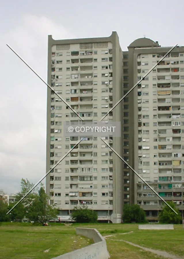 Photo 124-998-745