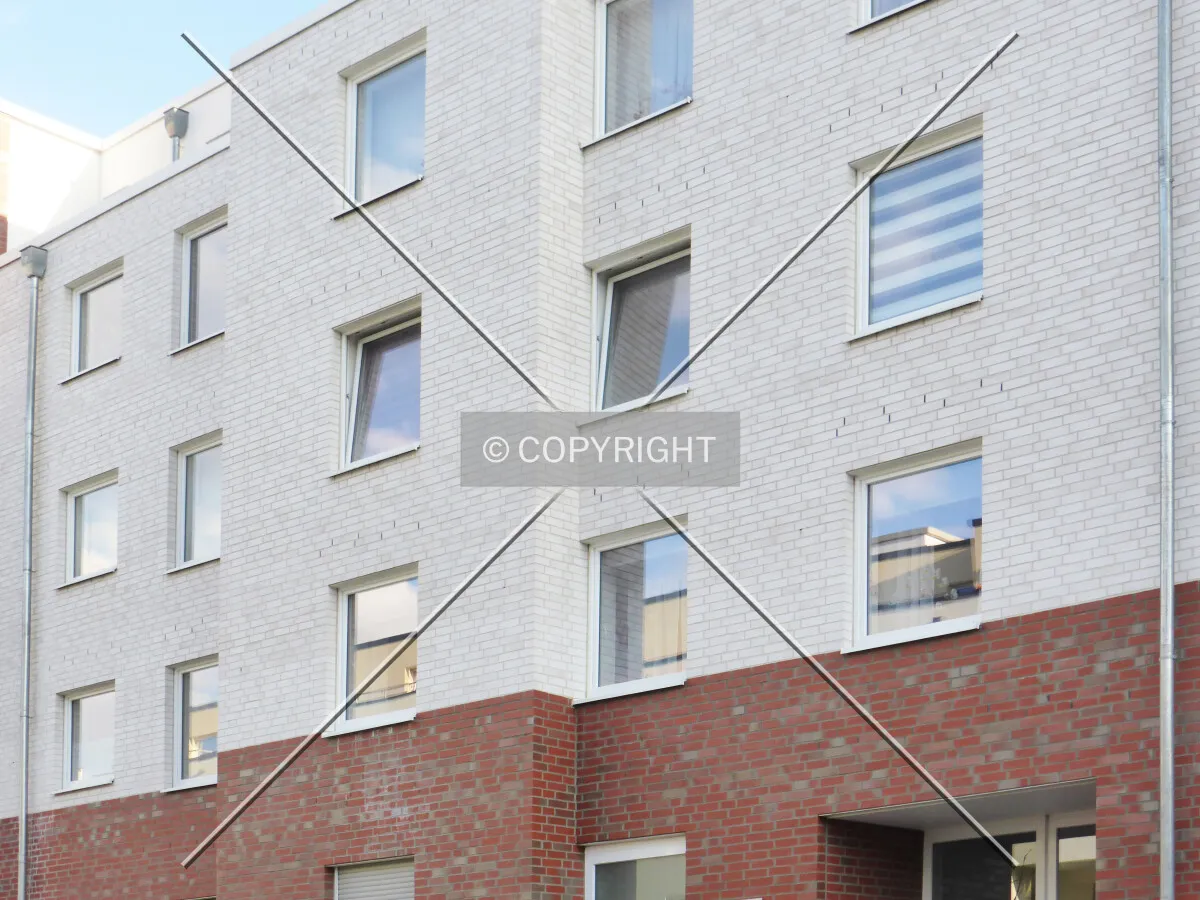 Photo 125-205-762
