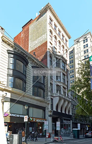 Photo 125-834-505