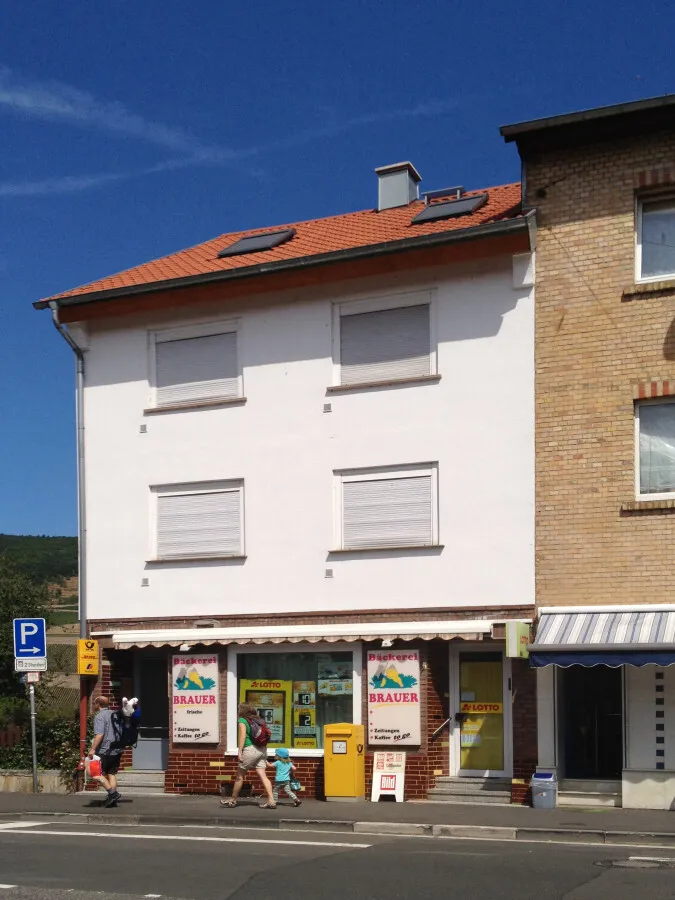 Photo 126-053-843
