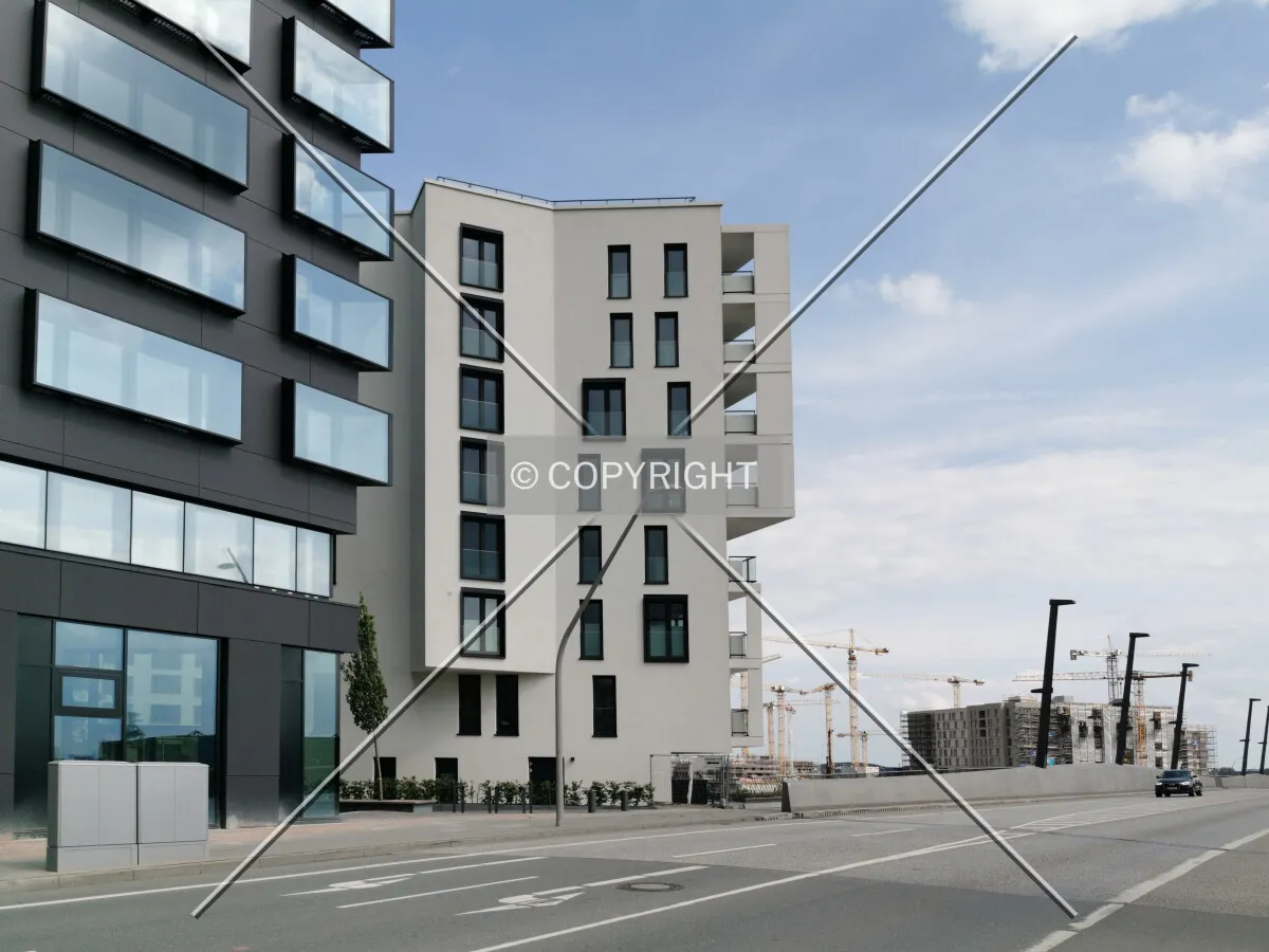 Photo 127-018-641