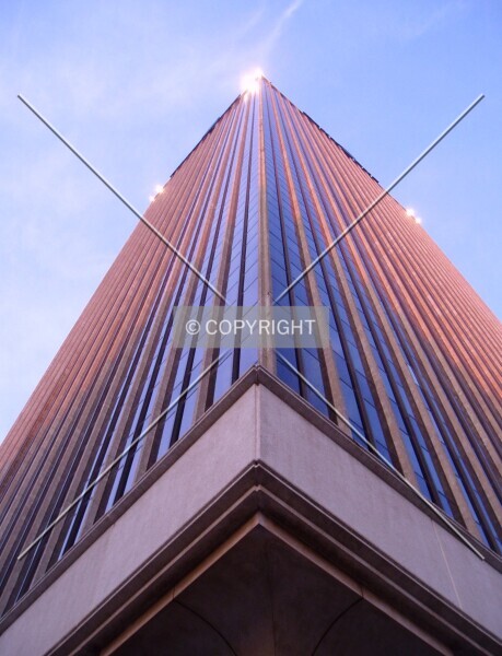 Photo 127-034-963
