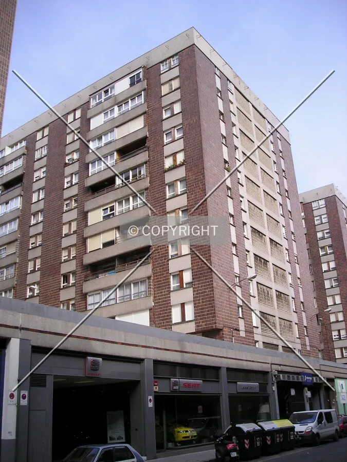Side view from Jon Arrospide Street