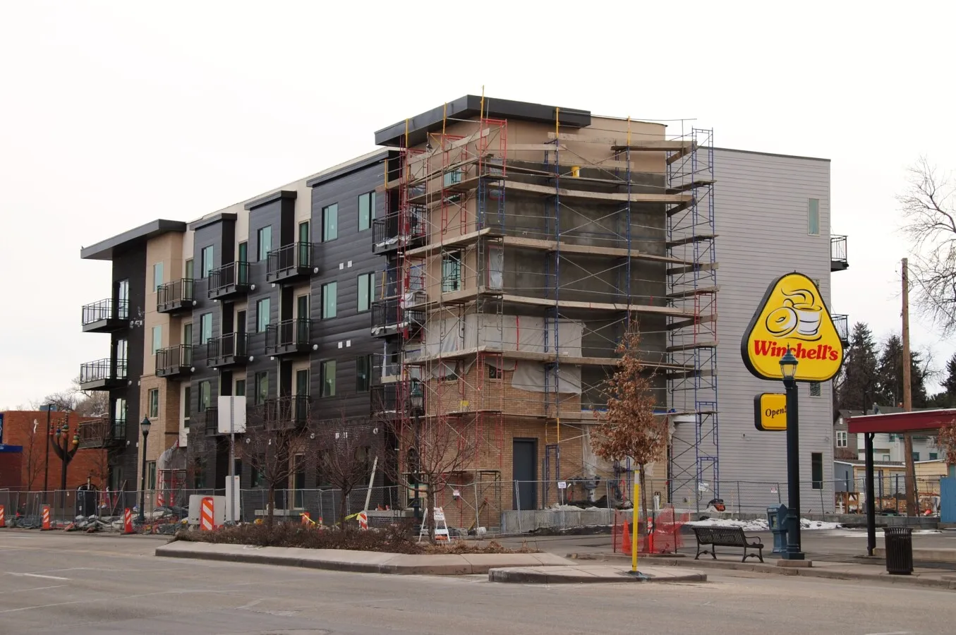 Photo 127-160-983