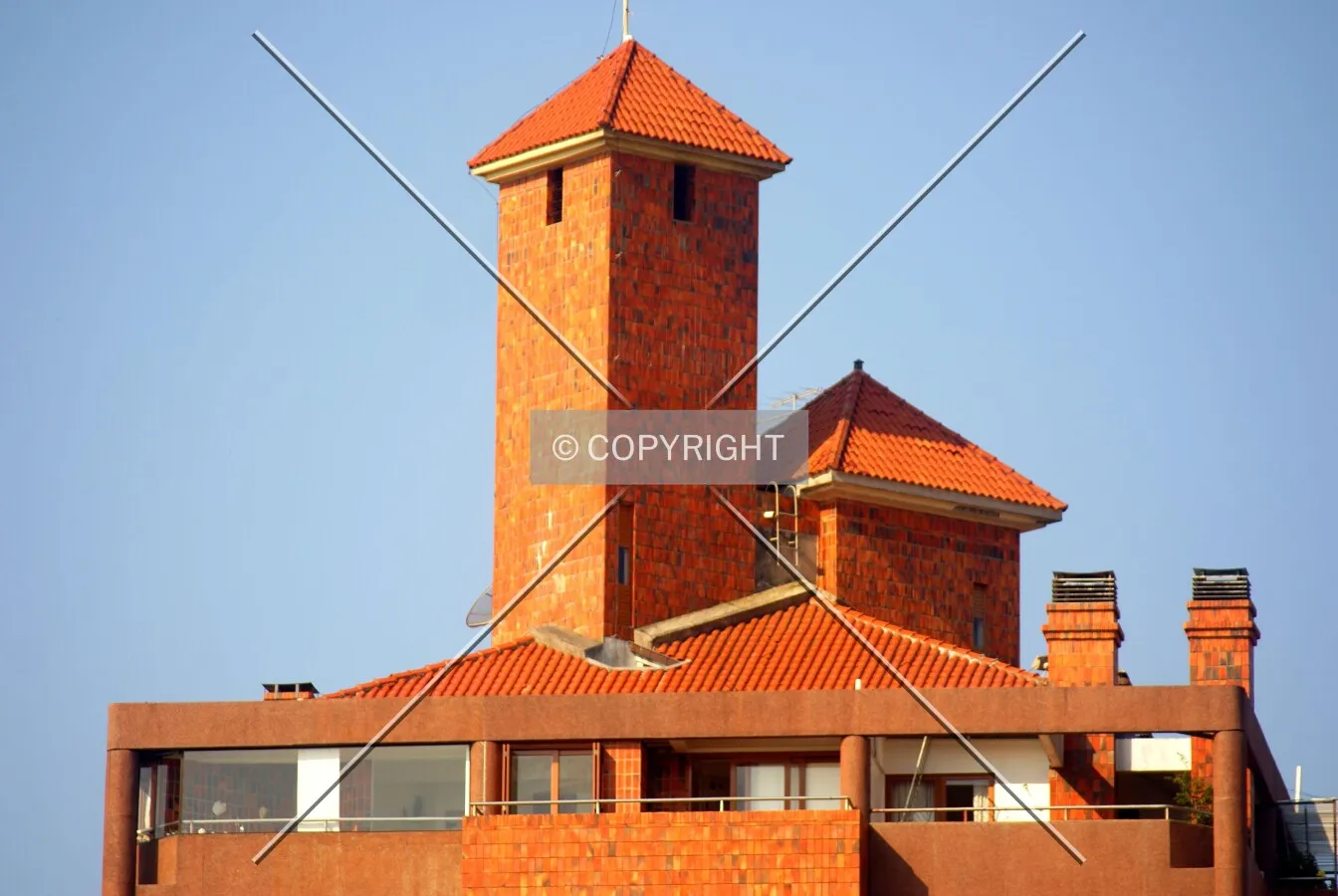 Roof detail as seen from Dom Pedro II Street