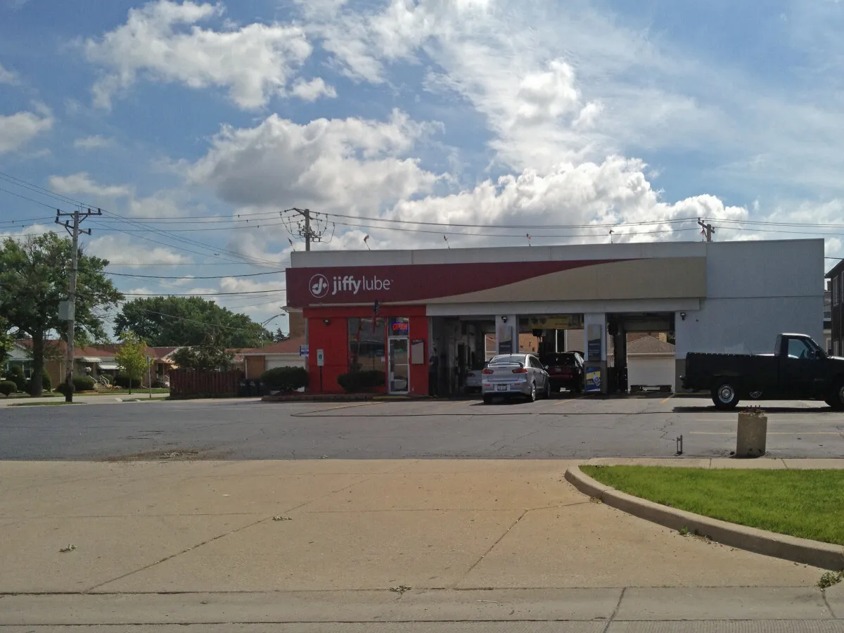 Photo 127-209-988