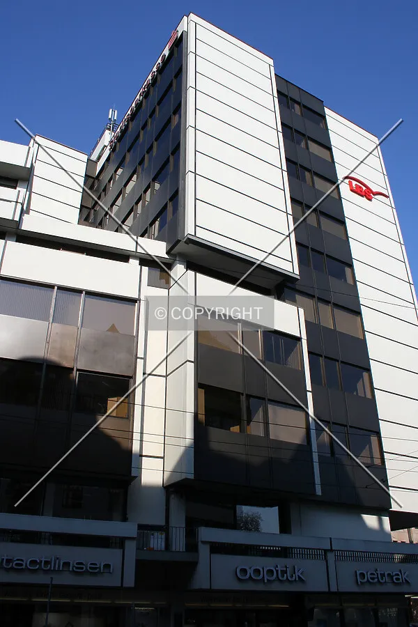 Photo 127-253-337