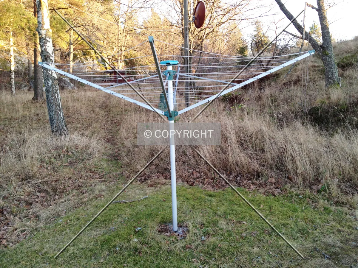 Rotary clothes dryer