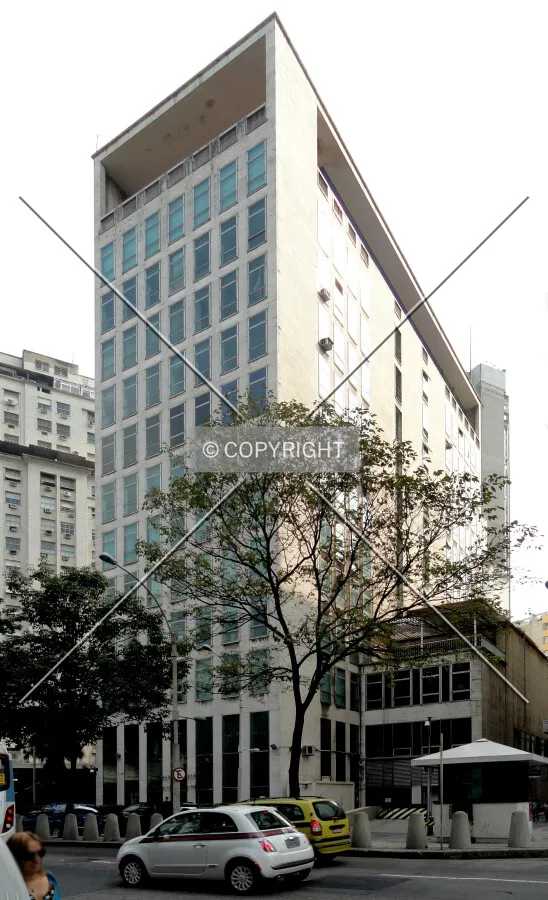 From across Avenida Presidente Wilson to the east