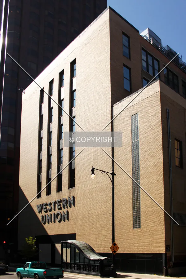 Photo 127-301-379