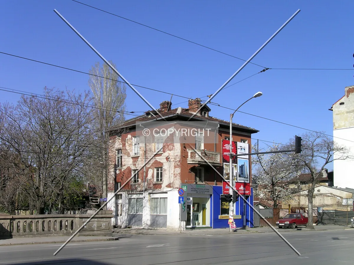 Full elevation