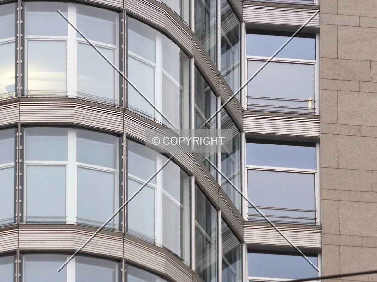 Photo 127-326-549