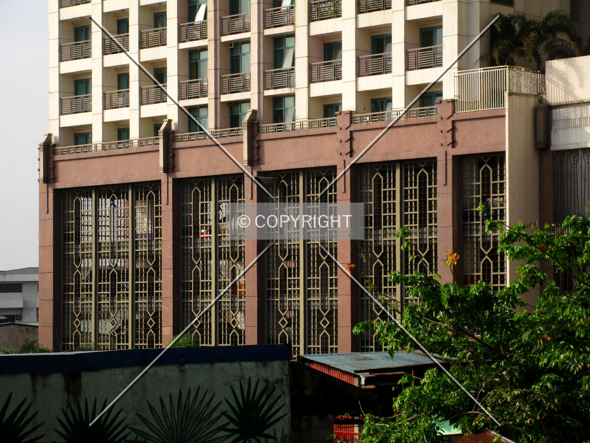 Garage floors viewed from Eastwood Citywalk parking deck