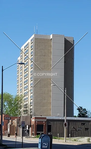 Photo 127-772-208