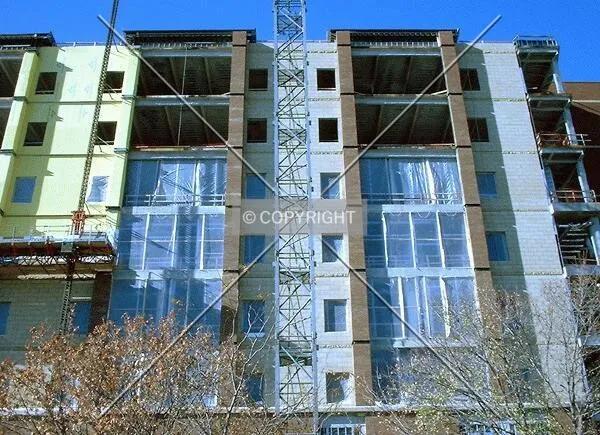 Looking up, from 10th Avenue South