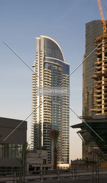 Photo 128-305-176