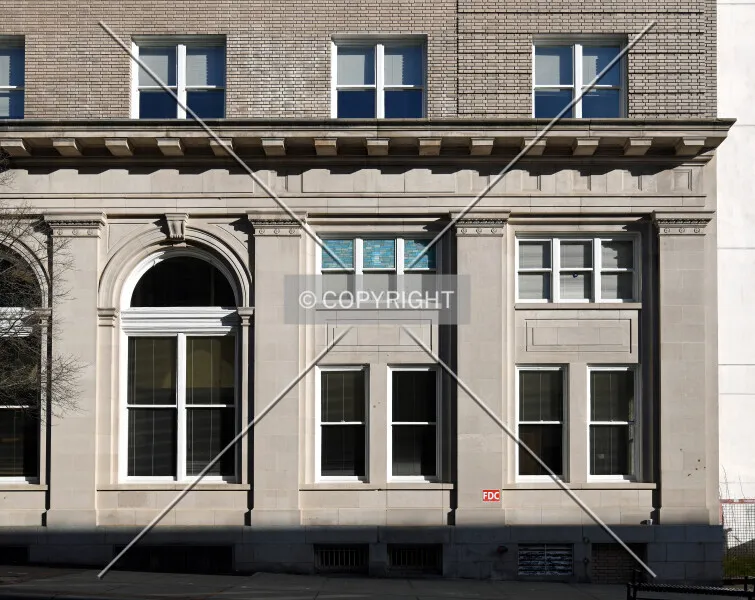 Photo 128-310-666