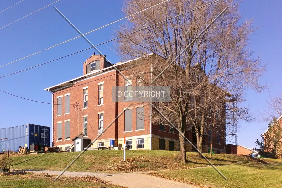 Photo 128-341-677