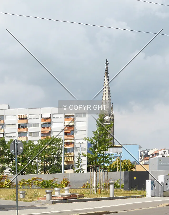 Photo 128-384-685
