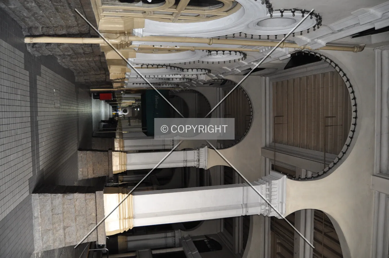 Photo 128-408-657