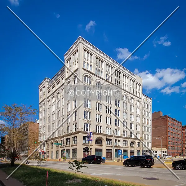 Photo 128-723-044