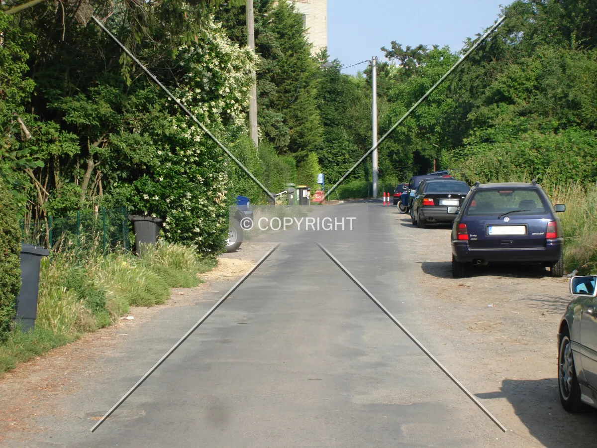 Photo 129-111-647