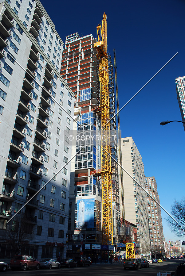 View along 1st Avenue