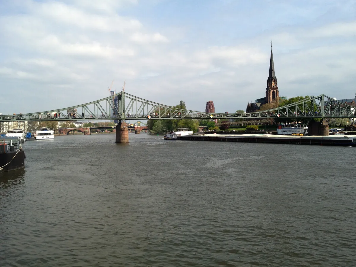 Photo 129-192-540