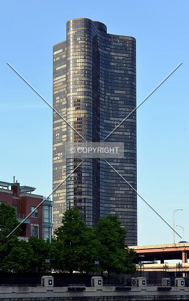 Photo 129-323-661