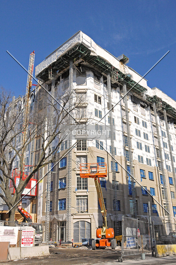 Looking up the southwest corner from the intersection of Davis Street and Hinman Avenue