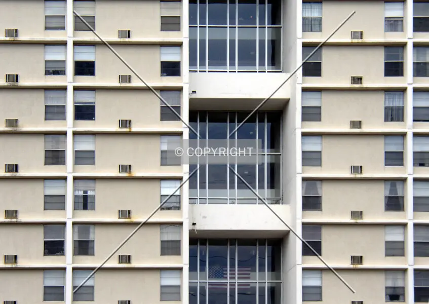 Photo 129-845-964