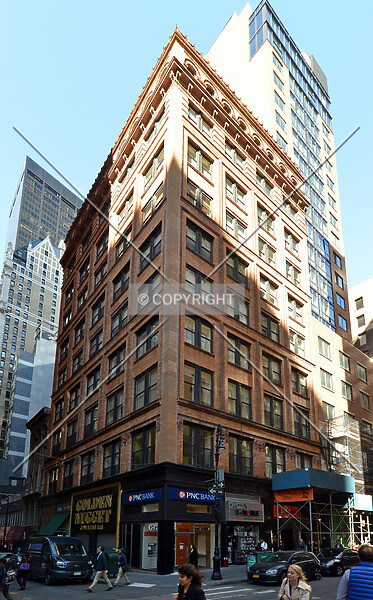 Photo 130-012-903