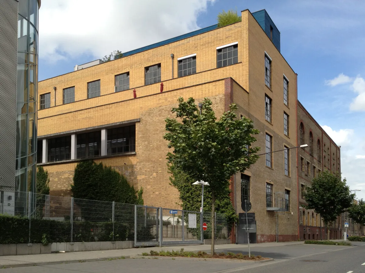 Photo 130-198-383