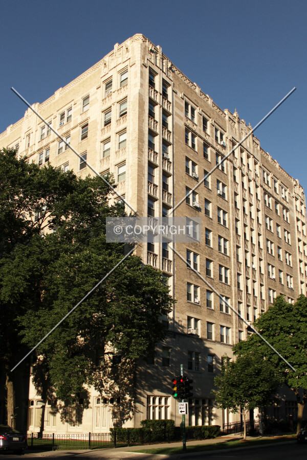 Photo 130-205-772