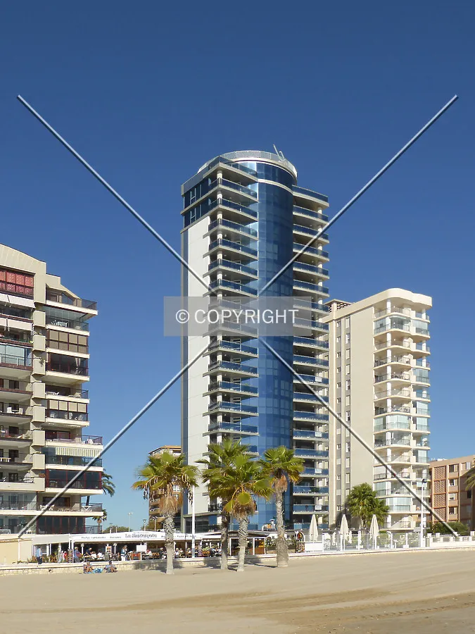 Photo 130-244-474