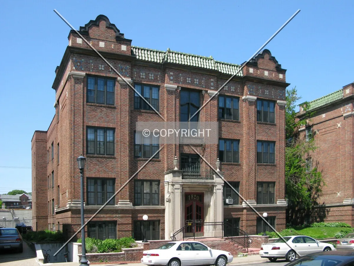 View to the west across 1st Avenue North