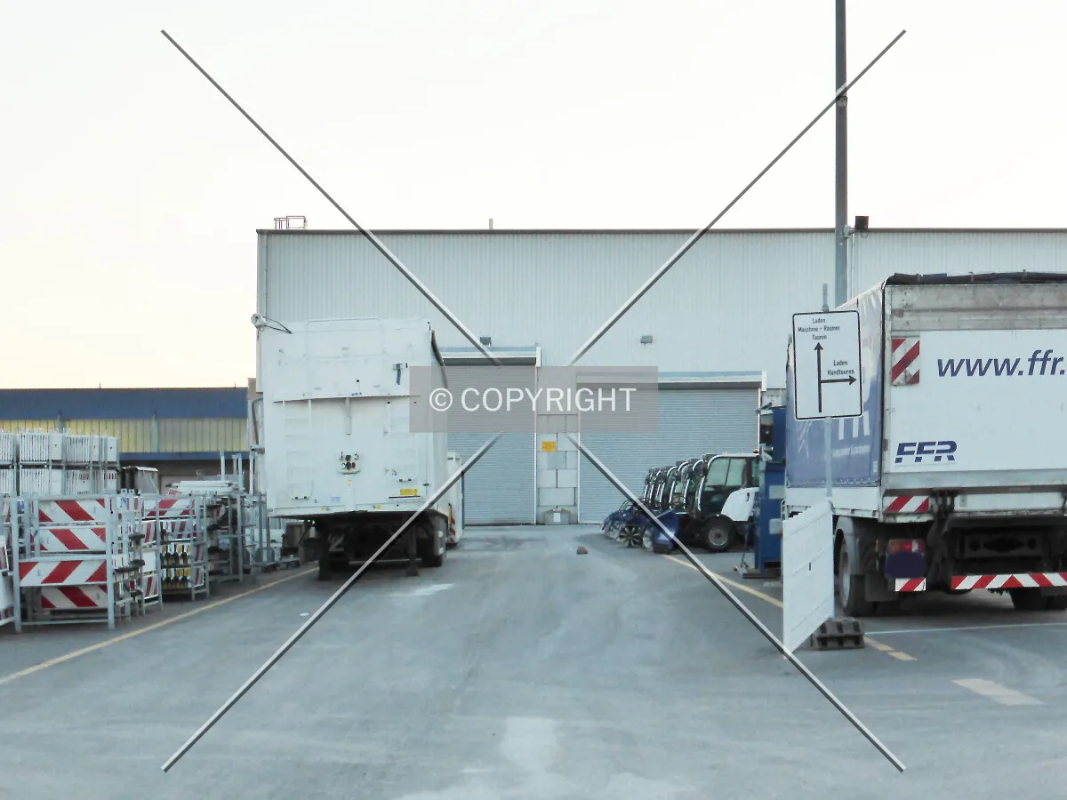 Photo 130-477-500
