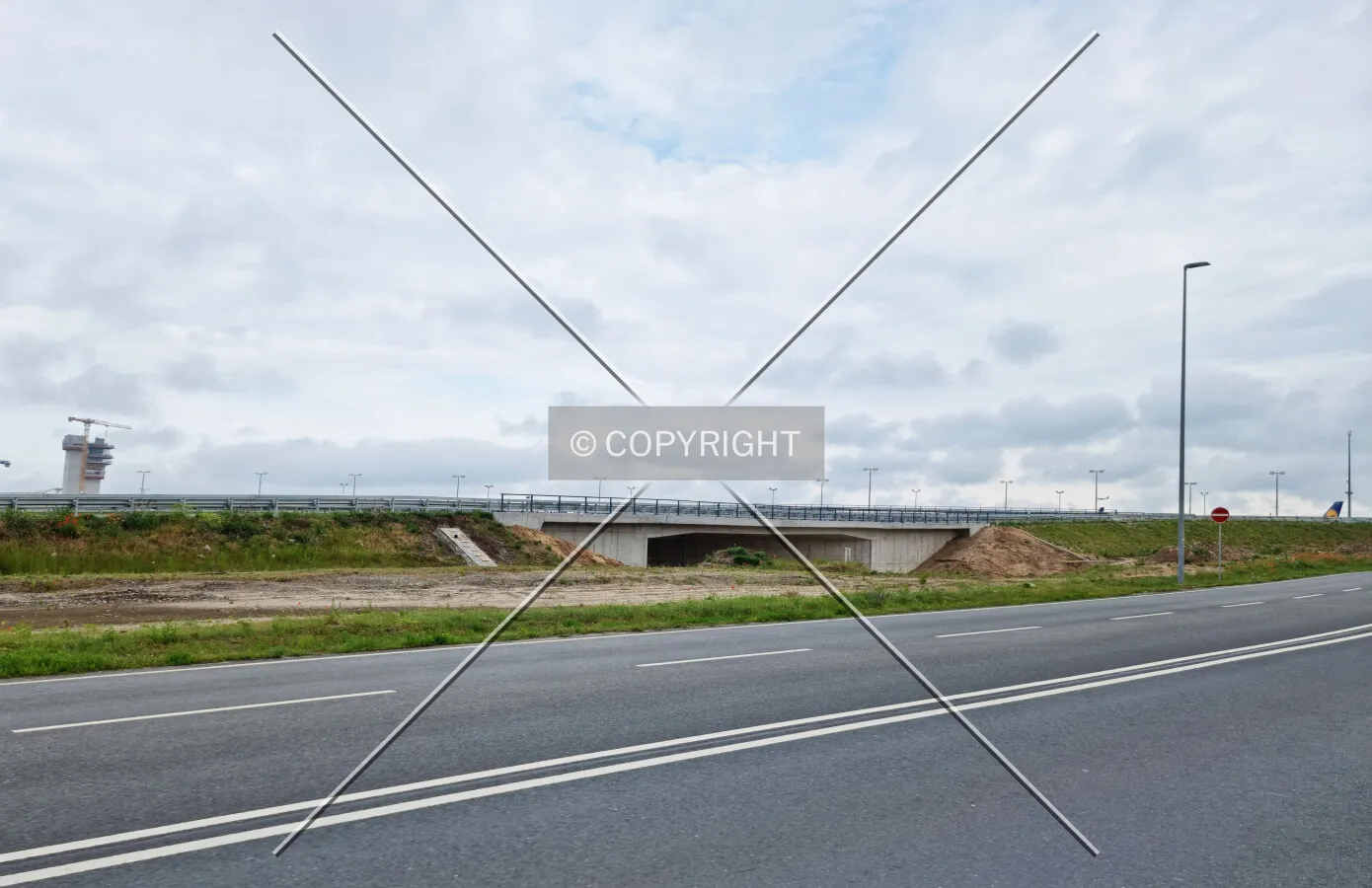 Photo 130-599-812