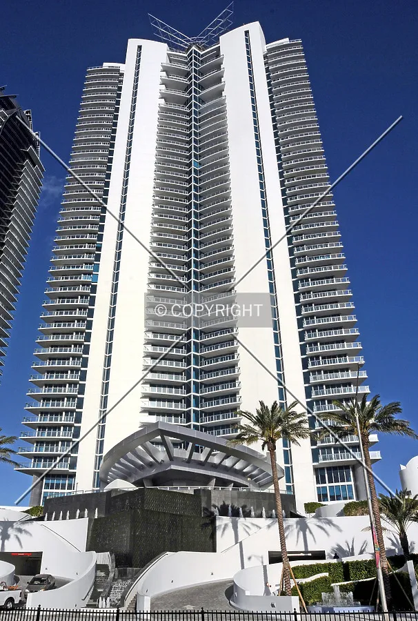 View from the east across Collins Avenue