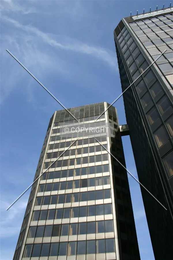 View showing the interlinking skybridge prior to reconstruction