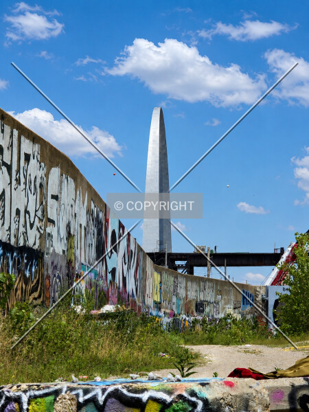 Photo 131-410-973