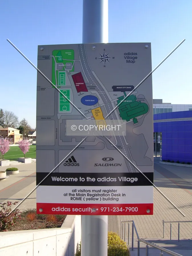 Building sign
