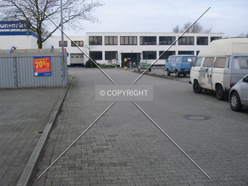 Photo 131-619-524