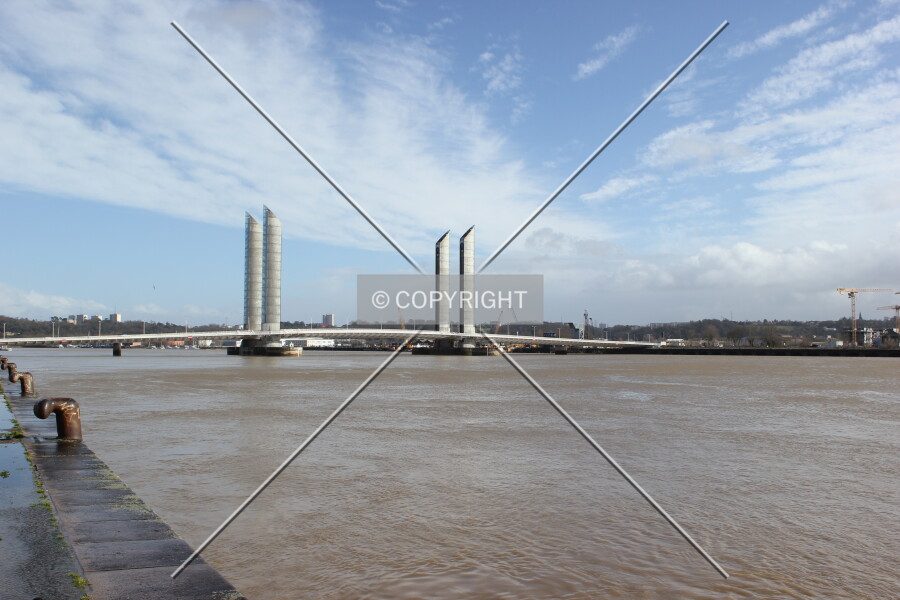 Pont Jacques Chaban-Delmas