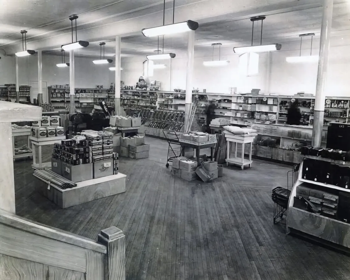 Vintage view of Evans Cut Rite Drugstore