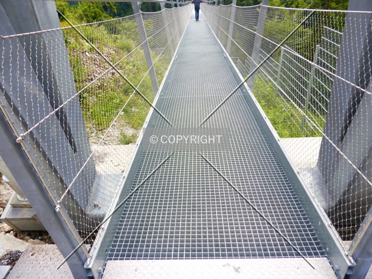 Photo 132-089-448