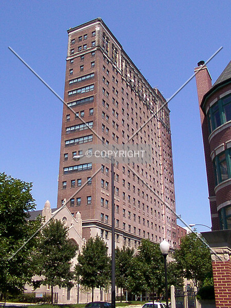 Photo 132-151-935