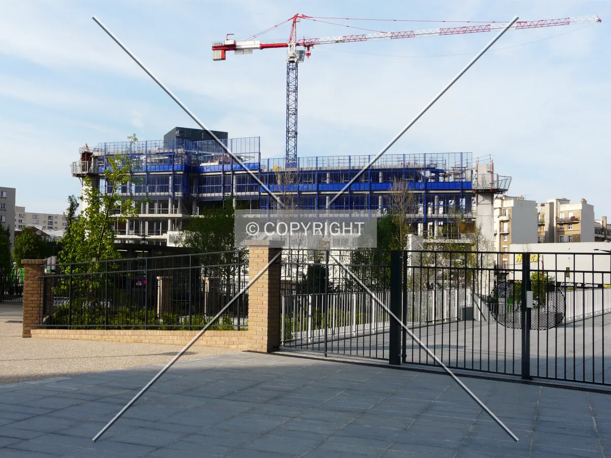 View south from Immeuble B