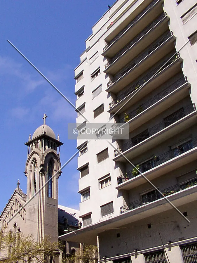 Alongside its art nouveau neighbor